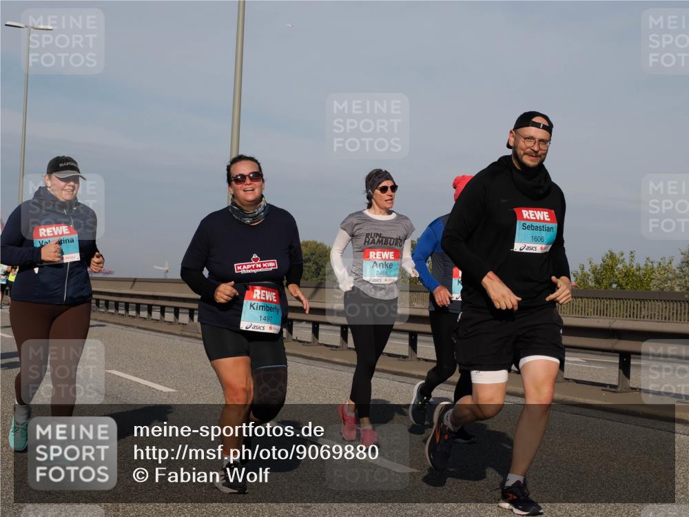03.10.2025 - Köhlbrandbrückenlauf Fabian Wolf http://msf.ph/oto/9069880 03.10.2025 10:12:12 Position 3 1497, 2466, 1606 meine-sportfotos.de