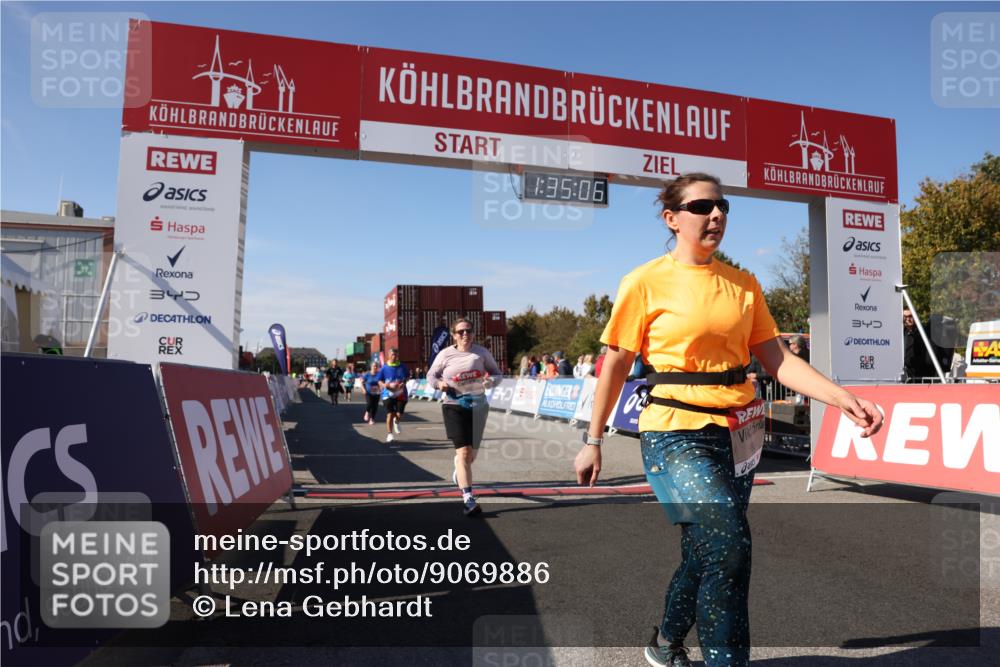 03.10.2025 - Köhlbrandbrückenlauf Lena Gebhardt http://msf.ph/oto/9069886 03.10.2025 13:35:06 Ziel 5360, 5427, 5557, 5604, 6265, 6434 meine-sportfotos.de