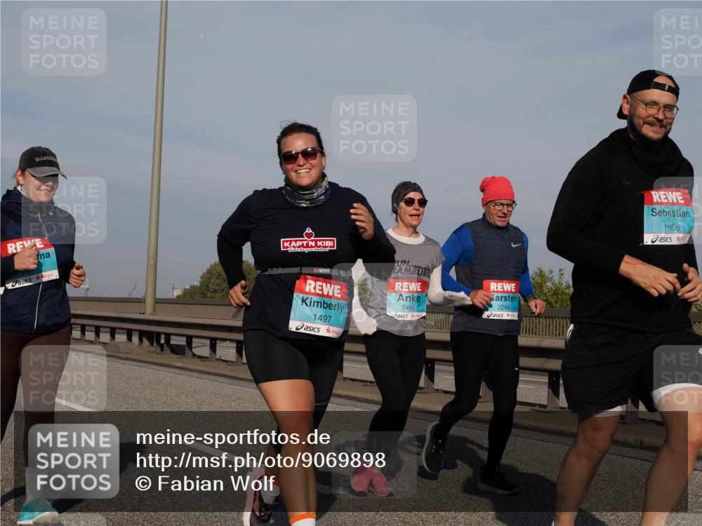 03.10.2025 - Köhlbrandbrückenlauf Fabian Wolf http://msf.ph/oto/9069898 03.10.2025 10:12:12 Position 3 2466, 2248, 1497, 1606 meine-sportfotos.de