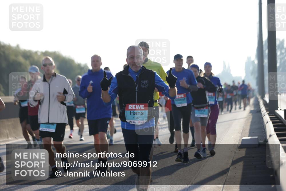 03.10.2025 - Köhlbrandbrückenlauf Jannik Wohlers http://msf.ph/oto/9069912 03.10.2025 09:17:18 Position 3 1340 meine-sportfotos.de