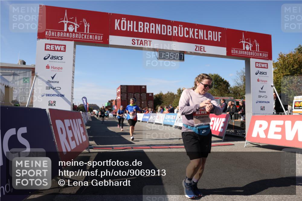 03.10.2025 - Köhlbrandbrückenlauf Lena Gebhardt http://msf.ph/oto/9069913 03.10.2025 13:35:07 Ziel 5360, 5427, 5557, 5604, 6265, 6434 meine-sportfotos.de