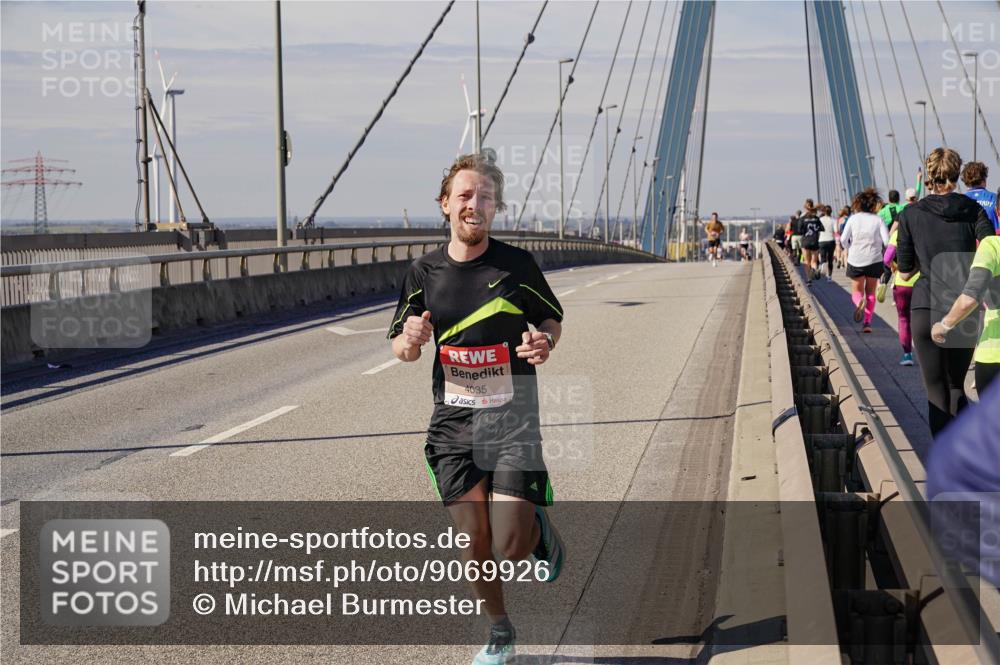 03.10.2025 - Köhlbrandbrückenlauf Michael Burmester http://msf.ph/oto/9069926 03.10.2025 12:32:18 Position 2 4035 meine-sportfotos.de
