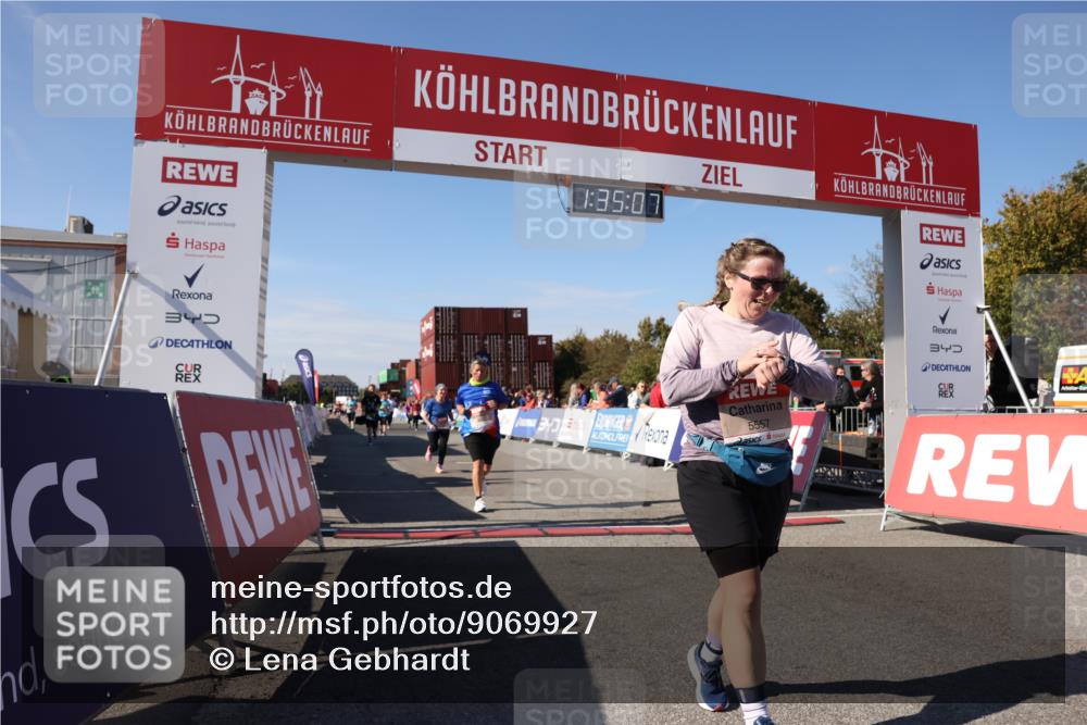 03.10.2025 - Köhlbrandbrückenlauf Lena Gebhardt http://msf.ph/oto/9069927 03.10.2025 13:35:07 Ziel 5360, 5427, 5557, 5604, 6265, 6434 meine-sportfotos.de