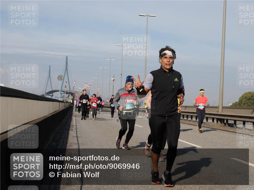 03.10.2025 - Köhlbrandbrückenlauf Fabian Wolf http://msf.ph/oto/9069946 03.10.2025 10:12:15 Position 3  meine-sportfotos.de