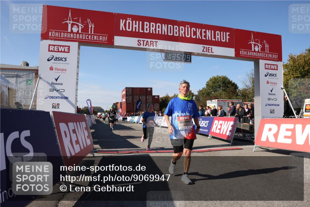 03.10.2025 - Köhlbrandbrückenlauf Lena Gebhardt http://msf.ph/oto/9069947 03.10.2025 13:35:09 Ziel 5360, 5427, 5557, 5604, 6265 meine-sportfotos.de