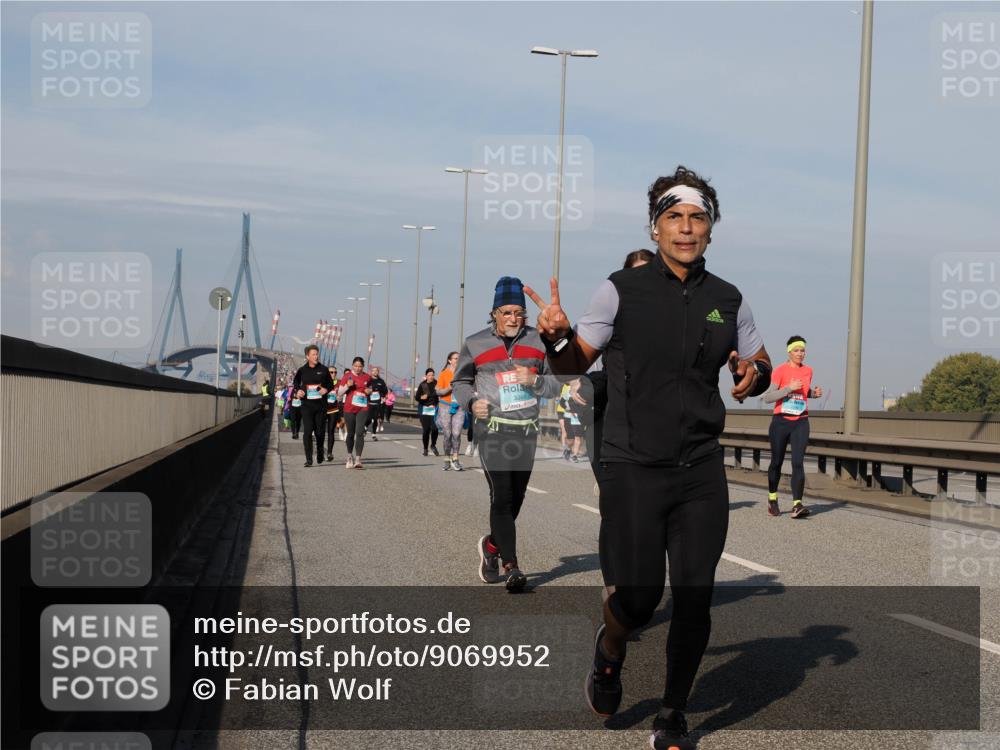 03.10.2025 - Köhlbrandbrückenlauf Fabian Wolf http://msf.ph/oto/9069952 03.10.2025 10:12:15 Position 3  meine-sportfotos.de