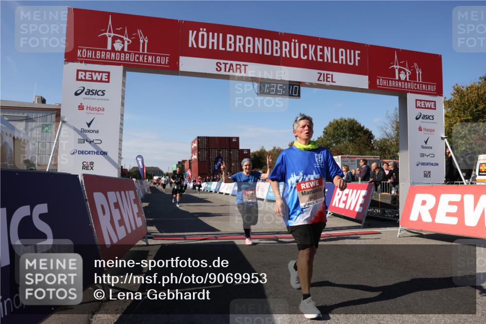 03.10.2025 - Köhlbrandbrückenlauf Lena Gebhardt http://msf.ph/oto/9069953 03.10.2025 13:35:10 Ziel 5360, 5412, 5427, 5557, 5604, 6265 meine-sportfotos.de