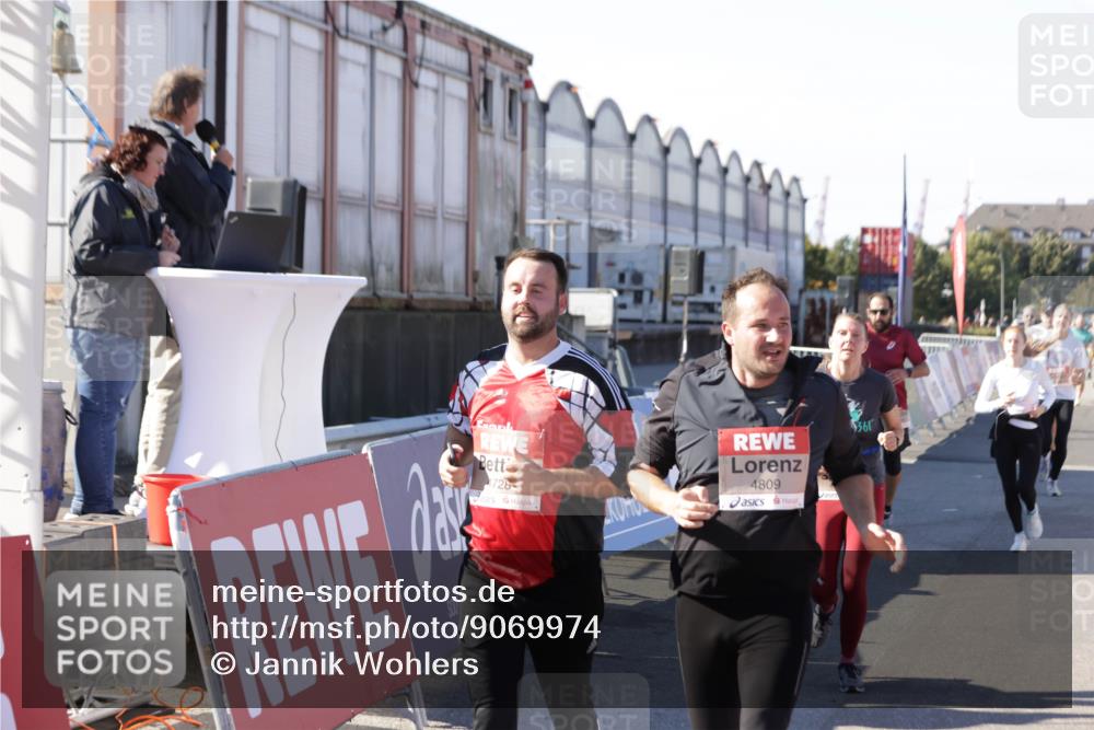 03.10.2025 - Köhlbrandbrückenlauf Jannik Wohlers http://msf.ph/oto/9069974 03.10.2025 13:14:13 Ziel 4313, 4437, 4569, 4641, 4728, 4776, 4785, 4809, 4888, 5282, 5727, 6318, 6327, 6418, 6735 meine-sportfotos.de