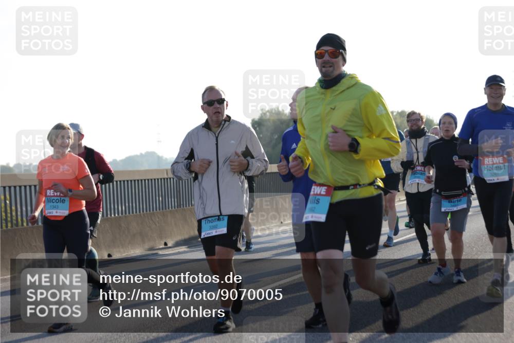 03.10.2025 - Köhlbrandbrückenlauf Jannik Wohlers http://msf.ph/oto/9070005 03.10.2025 09:17:20 Position 3 1343, 3392, 3261 meine-sportfotos.de