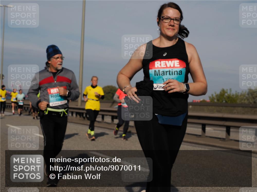 03.10.2025 - Köhlbrandbrückenlauf Fabian Wolf http://msf.ph/oto/9070011 03.10.2025 10:12:17 Position 3 17 meine-sportfotos.de