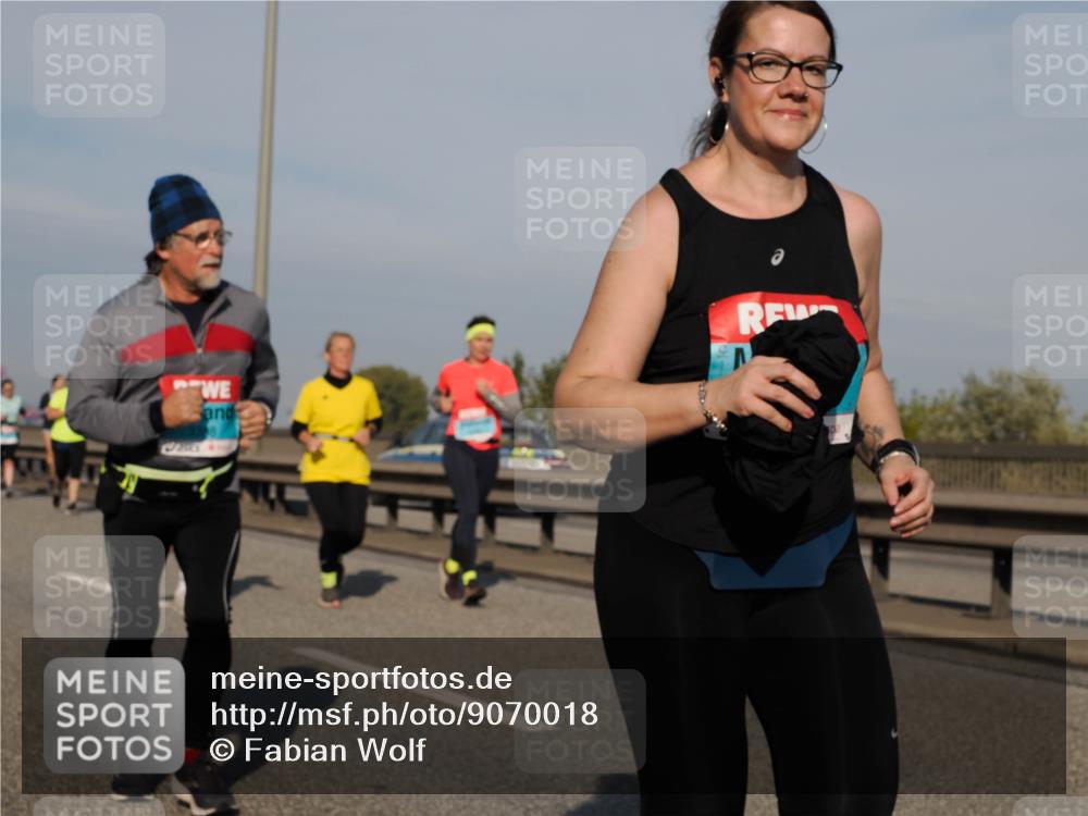 03.10.2025 - Köhlbrandbrückenlauf Fabian Wolf http://msf.ph/oto/9070018 03.10.2025 10:12:17 Position 3  meine-sportfotos.de