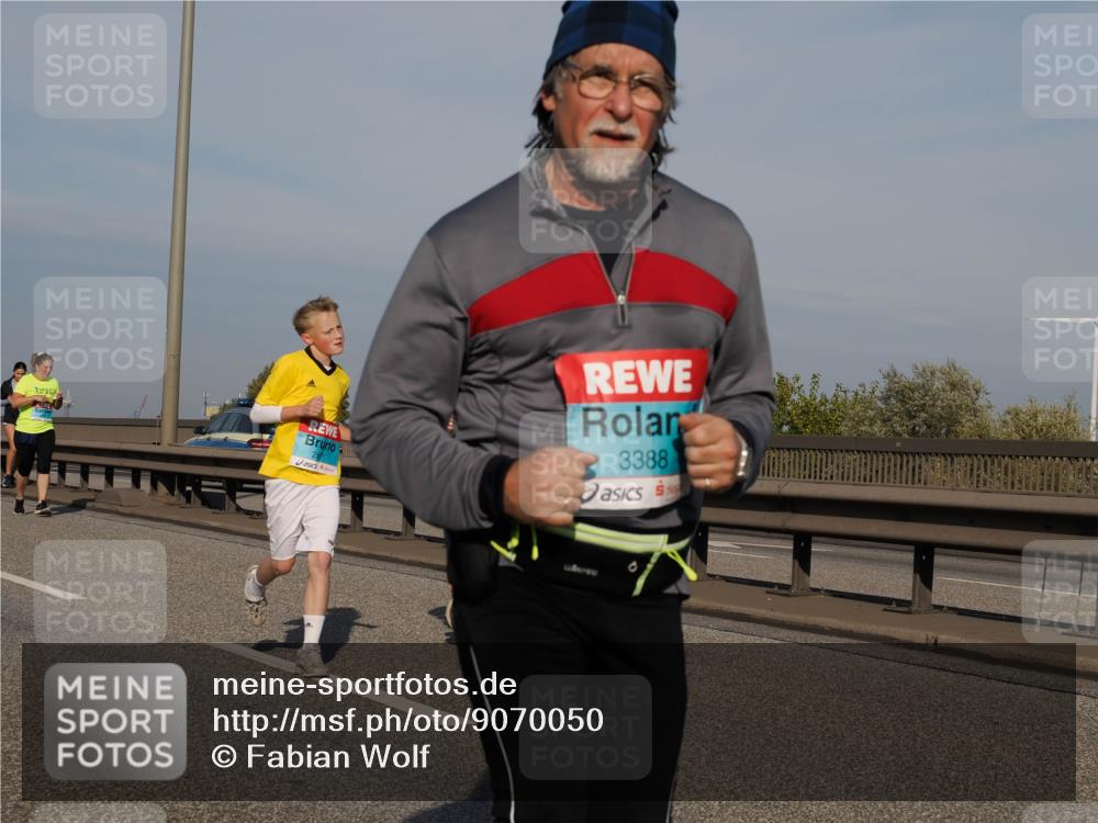 03.10.2025 - Köhlbrandbrückenlauf Fabian Wolf http://msf.ph/oto/9070050 03.10.2025 10:12:19 Position 3 3388 meine-sportfotos.de