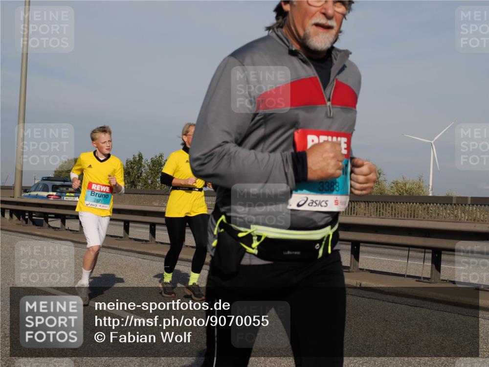 03.10.2025 - Köhlbrandbrückenlauf Fabian Wolf http://msf.ph/oto/9070055 03.10.2025 10:12:19 Position 3 7139, 2871, 3388 meine-sportfotos.de