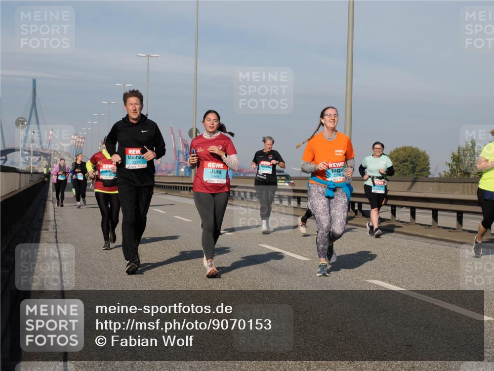 03.10.2025 - Köhlbrandbrückenlauf Fabian Wolf http://msf.ph/oto/9070153 03.10.2025 10:12:24 Position 3 2511, 2465, 2338 meine-sportfotos.de