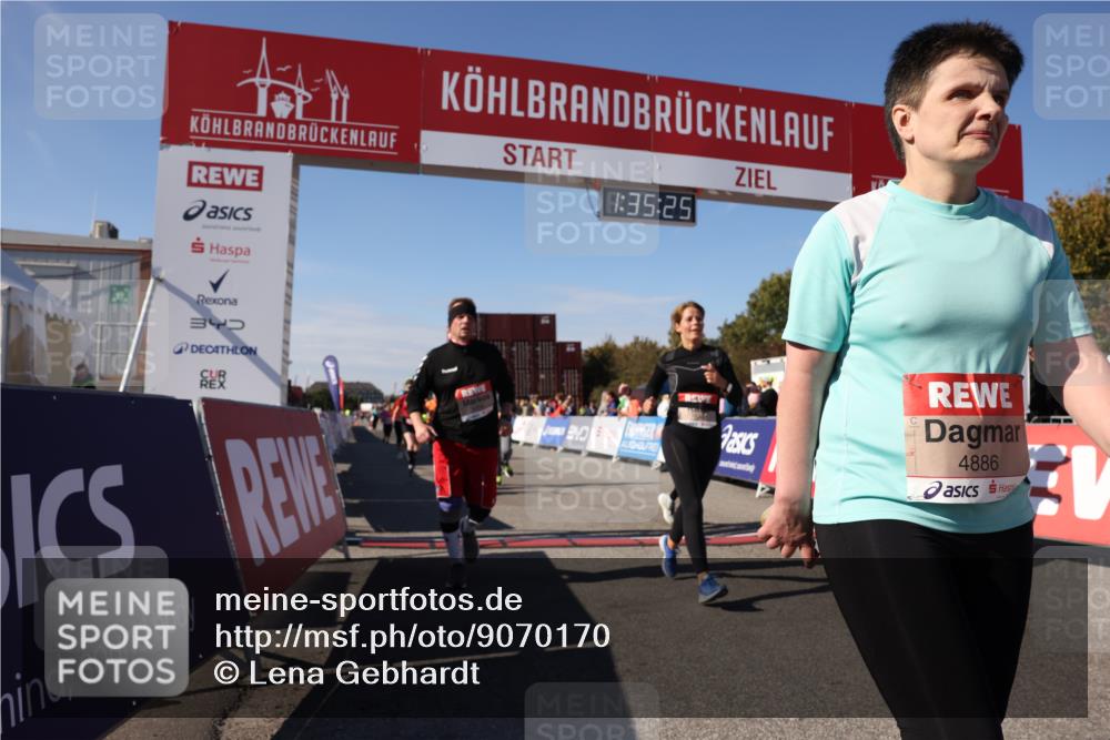 03.10.2025 - Köhlbrandbrückenlauf Lena Gebhardt http://msf.ph/oto/9070170 03.10.2025 13:35:26 Ziel 4434, 4440, 4886, 4949, 5140, 5279, 5356, 5412, 5548, 5575, 6204, 6205, 6283, 6358, 6411, 6547 meine-sportfotos.de