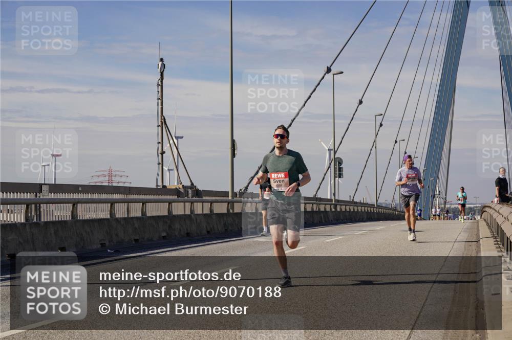 03.10.2025 - Köhlbrandbrückenlauf Michael Burmester http://msf.ph/oto/9070188 03.10.2025 12:33:39 Position 2  meine-sportfotos.de