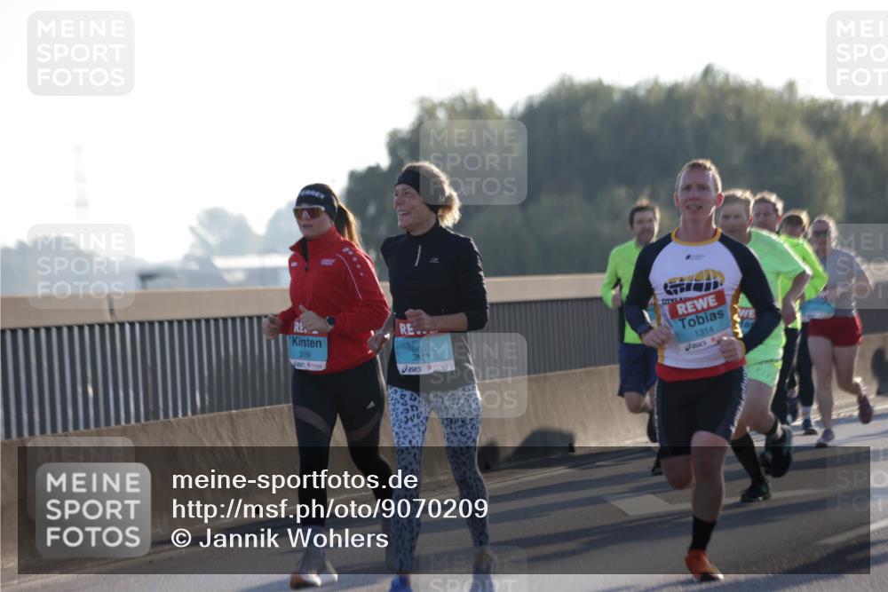 03.10.2025 - Köhlbrandbrückenlauf Jannik Wohlers http://msf.ph/oto/9070209 03.10.2025 09:17:26 Position 3 3189, 3811, 1314 meine-sportfotos.de