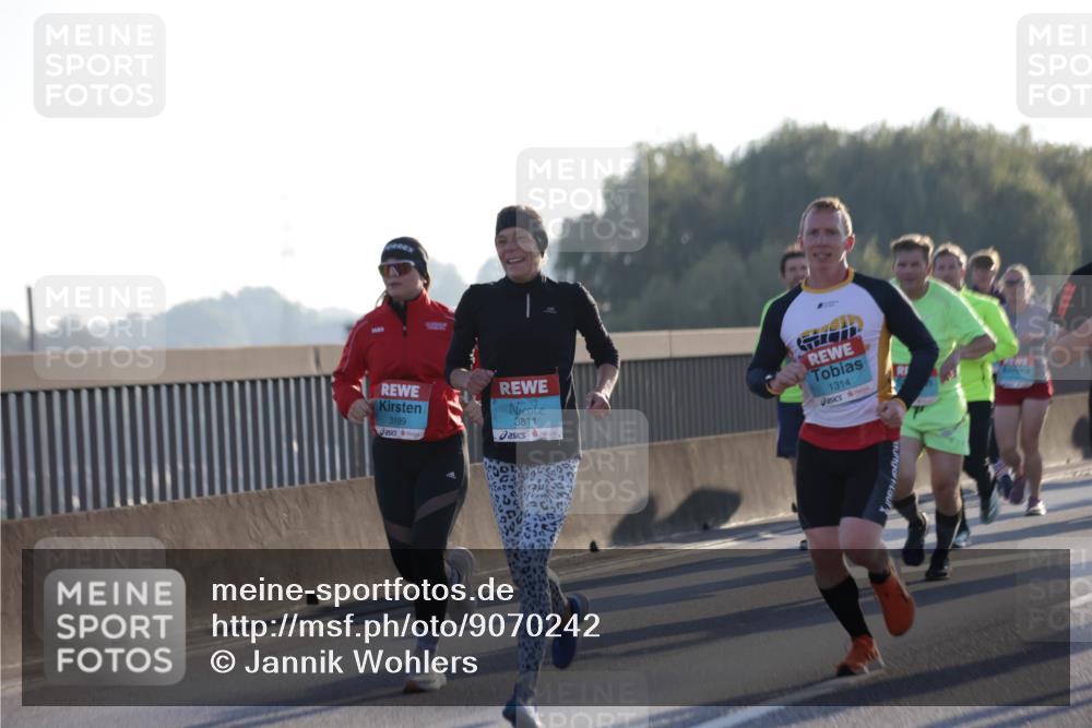 03.10.2025 - Köhlbrandbrückenlauf Jannik Wohlers http://msf.ph/oto/9070242 03.10.2025 09:17:26 Position 3 3189, 3811, 1314 meine-sportfotos.de