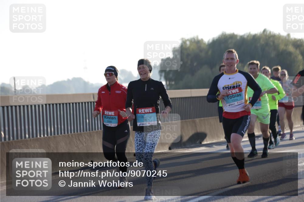 03.10.2025 - Köhlbrandbrückenlauf Jannik Wohlers http://msf.ph/oto/9070245 03.10.2025 09:17:27 Position 3 3189, 3811, 1314 meine-sportfotos.de