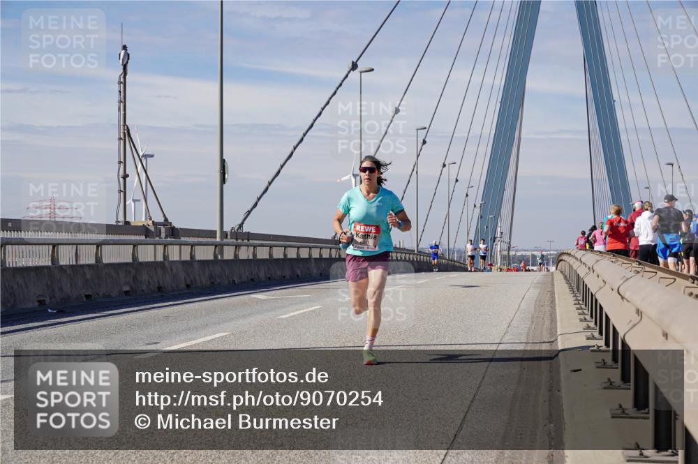 03.10.2025 - Köhlbrandbrückenlauf Michael Burmester http://msf.ph/oto/9070254 03.10.2025 12:33:50 Position 2  meine-sportfotos.de
