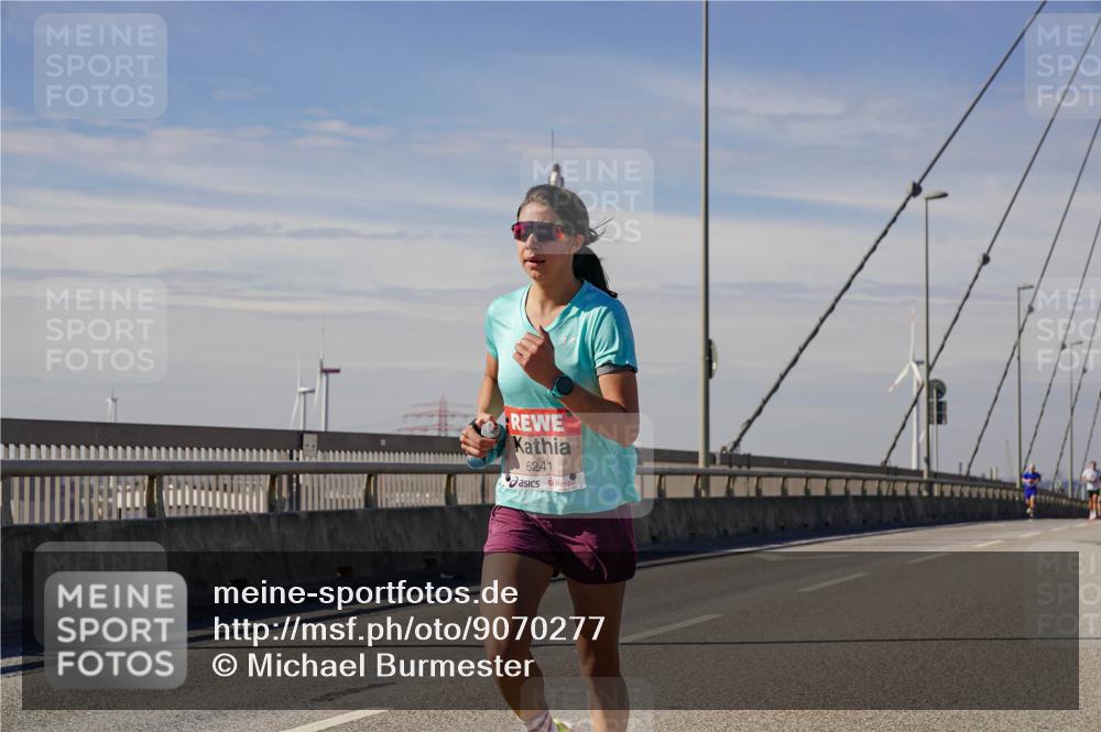 03.10.2025 - Köhlbrandbrückenlauf Michael Burmester http://msf.ph/oto/9070277 03.10.2025 12:33:52 Position 2 6241 meine-sportfotos.de
