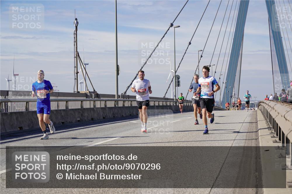03.10.2025 - Köhlbrandbrückenlauf Michael Burmester http://msf.ph/oto/9070296 03.10.2025 12:34:07 Position 2  meine-sportfotos.de