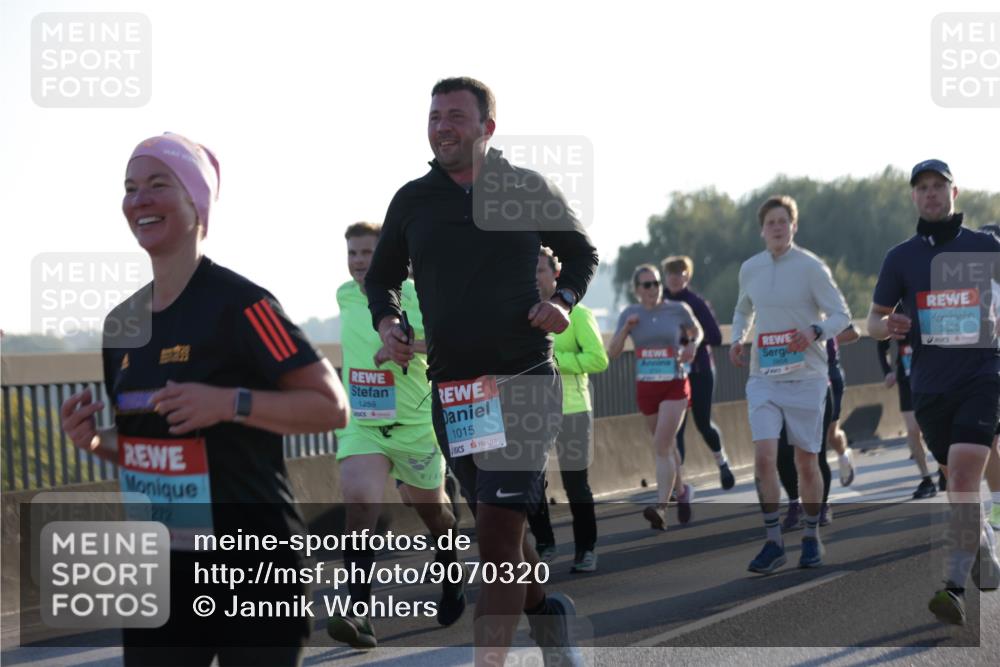 03.10.2025 - Köhlbrandbrückenlauf Jannik Wohlers http://msf.ph/oto/9070320 03.10.2025 09:17:29 Position 3 1272, 1259, 1015, 3820 meine-sportfotos.de