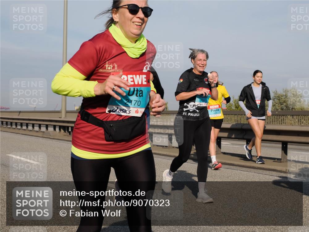 03.10.2025 - Köhlbrandbrückenlauf Fabian Wolf http://msf.ph/oto/9070323 03.10.2025 10:12:29 Position 3 2170, 2875 meine-sportfotos.de