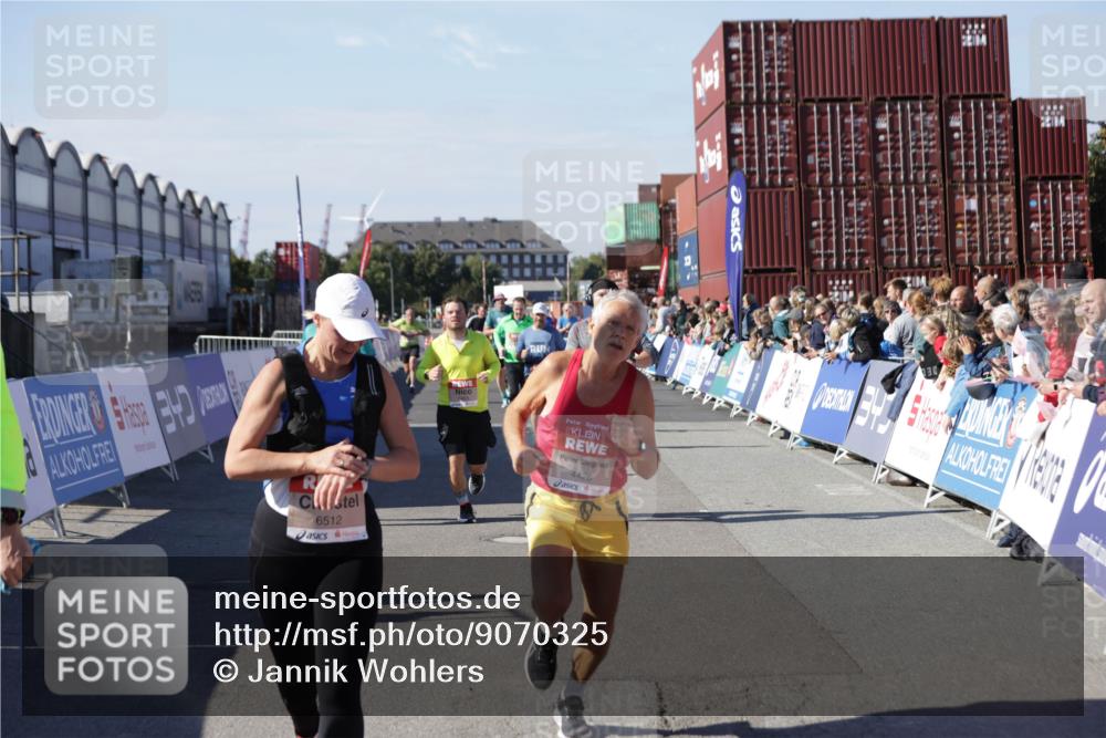 03.10.2025 - Köhlbrandbrückenlauf Jannik Wohlers http://msf.ph/oto/9070325 03.10.2025 13:14:25 Ziel 4400, 4426, 4437, 4569, 4776, 4888, 5132, 5282, 5782, 5805, 5902, 5903, 6012, 6327, 6418, 6512, 6735 meine-sportfotos.de
