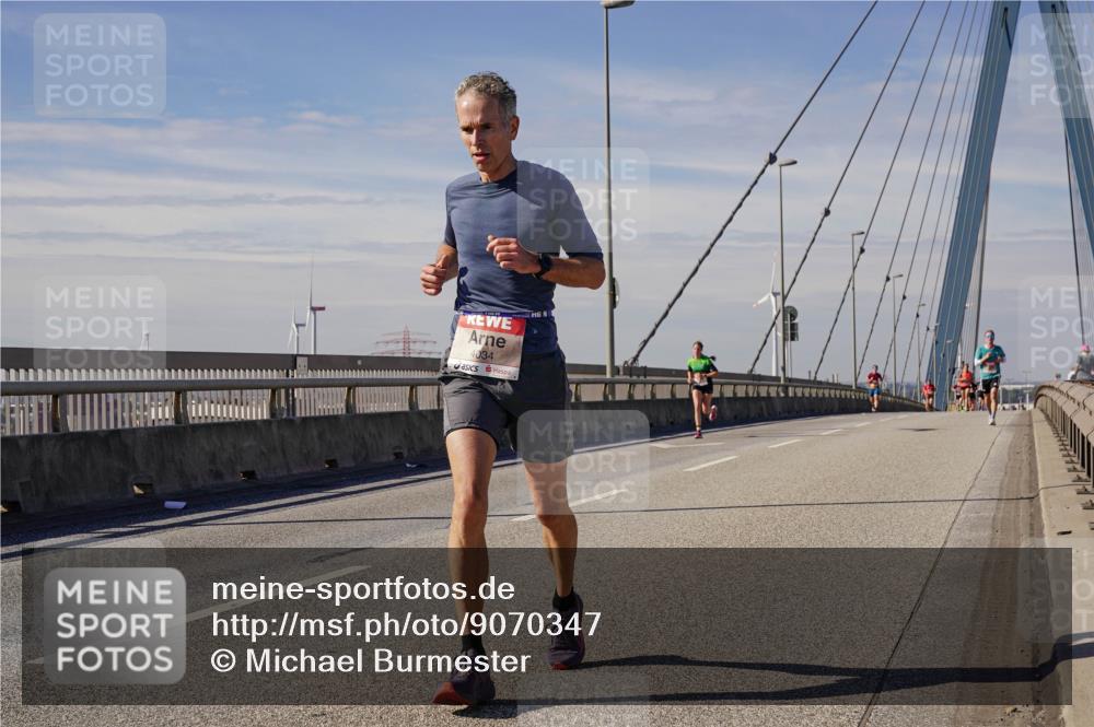 03.10.2025 - Köhlbrandbrückenlauf Michael Burmester http://msf.ph/oto/9070347 03.10.2025 12:34:12 Position 2 4034 meine-sportfotos.de