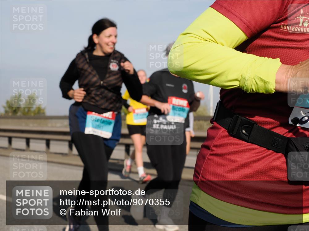 03.10.2025 - Köhlbrandbrückenlauf Fabian Wolf http://msf.ph/oto/9070355 03.10.2025 10:12:30 Position 3  meine-sportfotos.de