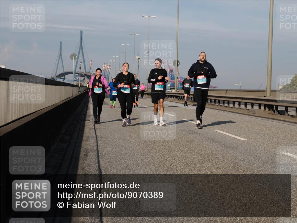 03.10.2025 - Köhlbrandbrückenlauf Fabian Wolf http://msf.ph/oto/9070389 03.10.2025 10:12:31 Position 3 2838 meine-sportfotos.de