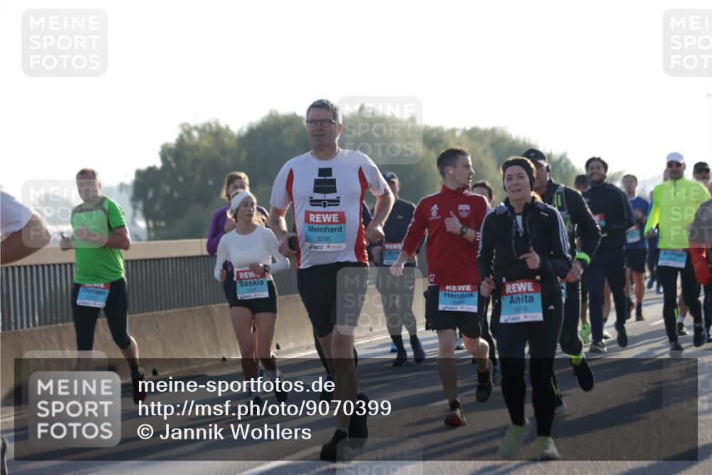 03.10.2025 - Köhlbrandbrückenlauf Jannik Wohlers http://msf.ph/oto/9070399 03.10.2025 09:17:32 Position 3 1203, 3236, 12, 3569, 1679 meine-sportfotos.de