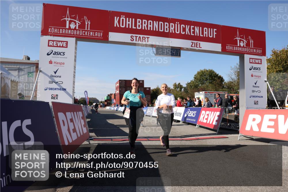03.10.2025 - Köhlbrandbrückenlauf Lena Gebhardt http://msf.ph/oto/9070455 03.10.2025 13:35:42 Ziel 5356, 5517, 5539, 5680, 6079, 6396, 6508 meine-sportfotos.de