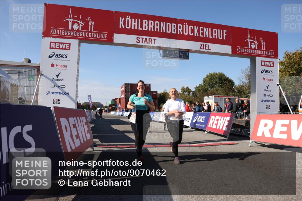 03.10.2025 - Köhlbrandbrückenlauf Lena Gebhardt http://msf.ph/oto/9070462 03.10.2025 13:35:42 Ziel 5356, 5517, 5539, 5680, 6079, 6396, 6508 meine-sportfotos.de