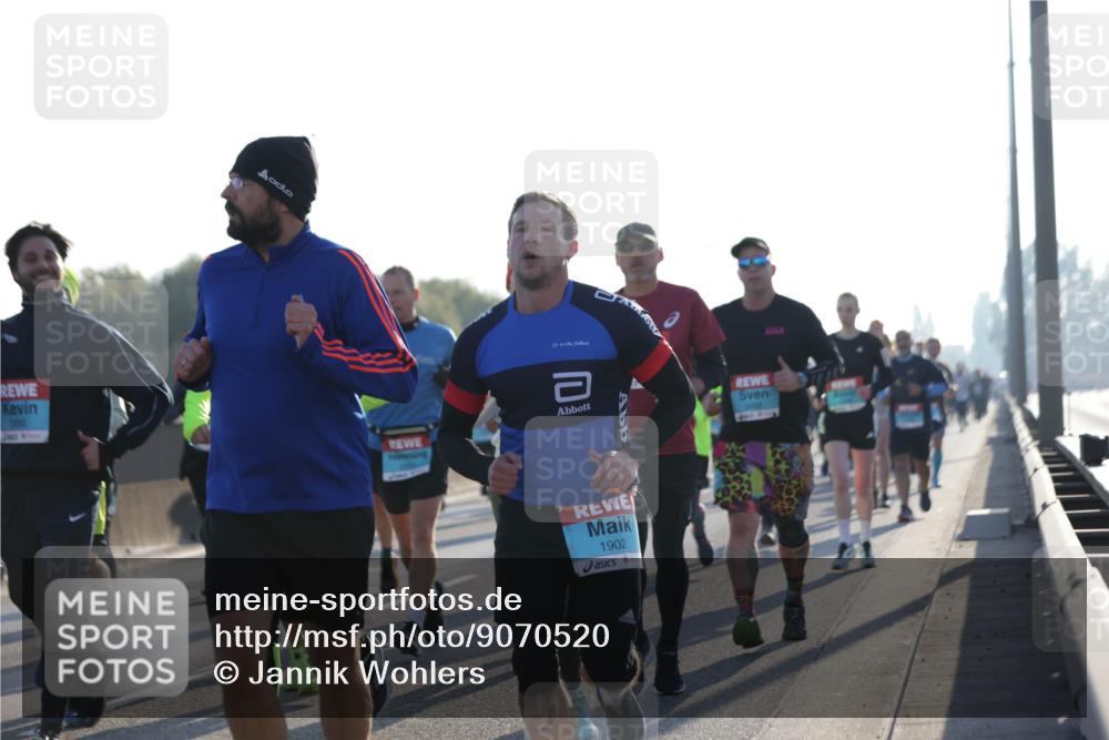 03.10.2025 - Köhlbrandbrückenlauf Jannik Wohlers http://msf.ph/oto/9070520 03.10.2025 09:17:36 Position 3 1902 meine-sportfotos.de