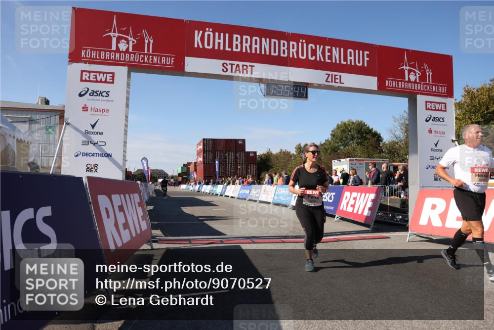 03.10.2025 - Köhlbrandbrückenlauf Lena Gebhardt http://msf.ph/oto/9070527 03.10.2025 13:35:44 Ziel 5539, 5680, 6079, 6396, 6508 meine-sportfotos.de