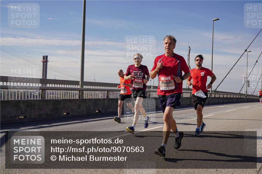 03.10.2025 - Köhlbrandbrückenlauf Michael Burmester http://msf.ph/oto/9070563 03.10.2025 12:34:37 Position 2 2, 4142 meine-sportfotos.de