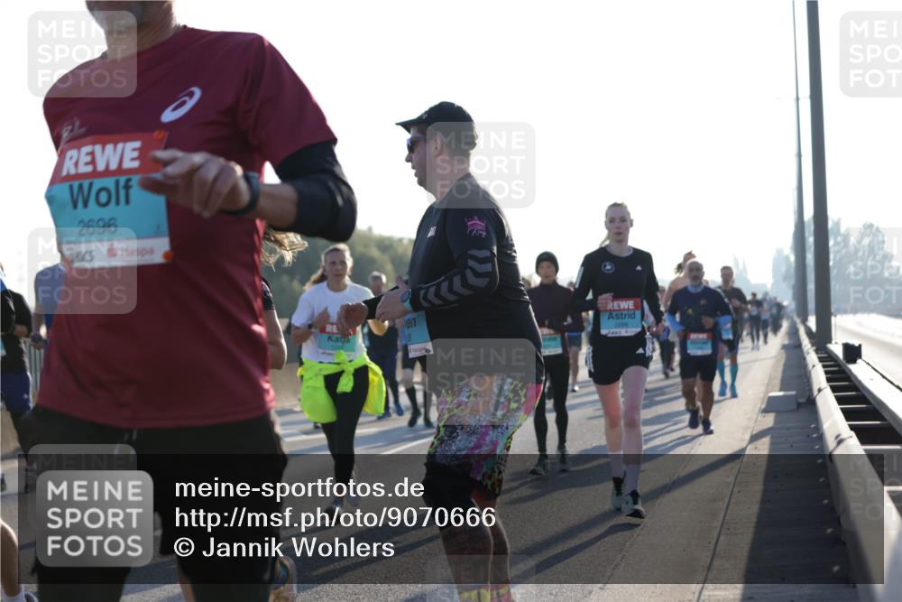 03.10.2025 - Köhlbrandbrückenlauf Jannik Wohlers http://msf.ph/oto/9070666 03.10.2025 09:17:38 Position 3 2696, 2008 meine-sportfotos.de