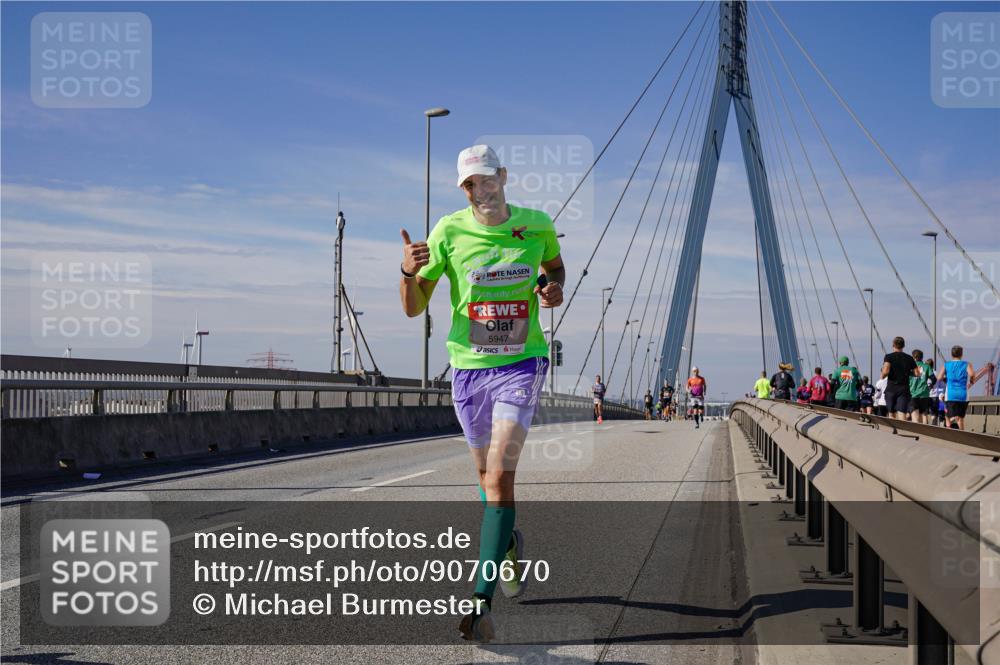 03.10.2025 - Köhlbrandbrückenlauf Michael Burmester http://msf.ph/oto/9070670 03.10.2025 12:34:55 Position 2 5947 meine-sportfotos.de