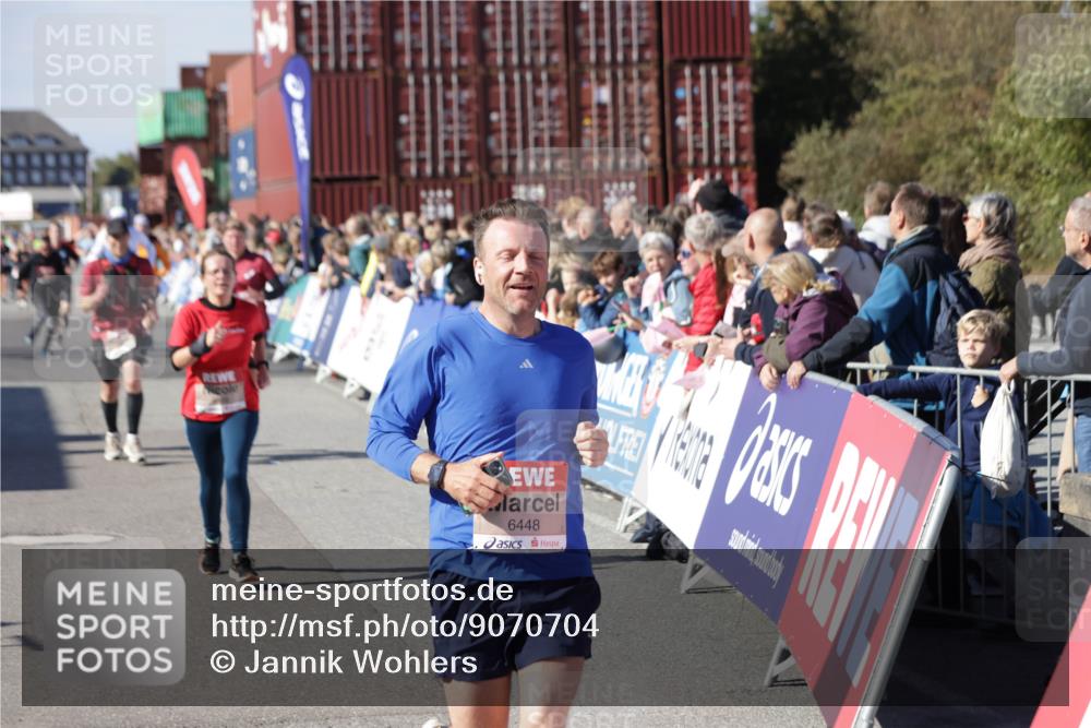 03.10.2025 - Köhlbrandbrückenlauf Jannik Wohlers http://msf.ph/oto/9070704 03.10.2025 13:14:42 Ziel 4202, 4259, 4424, 4509, 4533, 4684, 4692, 4788, 4869, 5249, 5682, 5686, 5711, 6316, 6344, 6448, 6849 meine-sportfotos.de