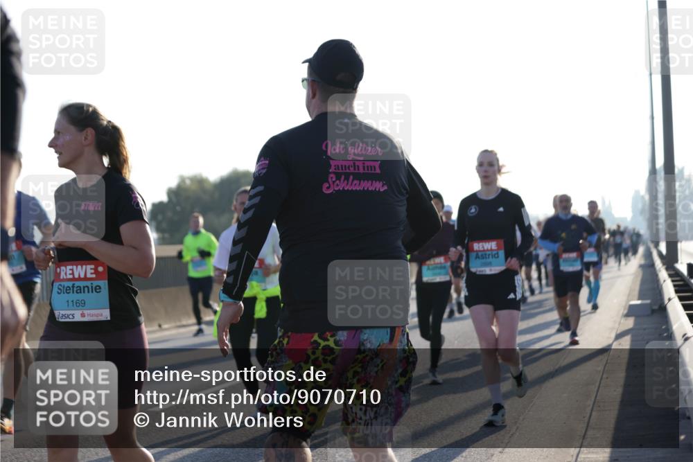 03.10.2025 - Köhlbrandbrückenlauf Jannik Wohlers http://msf.ph/oto/9070710 03.10.2025 09:17:39 Position 3 1169, 2698 meine-sportfotos.de