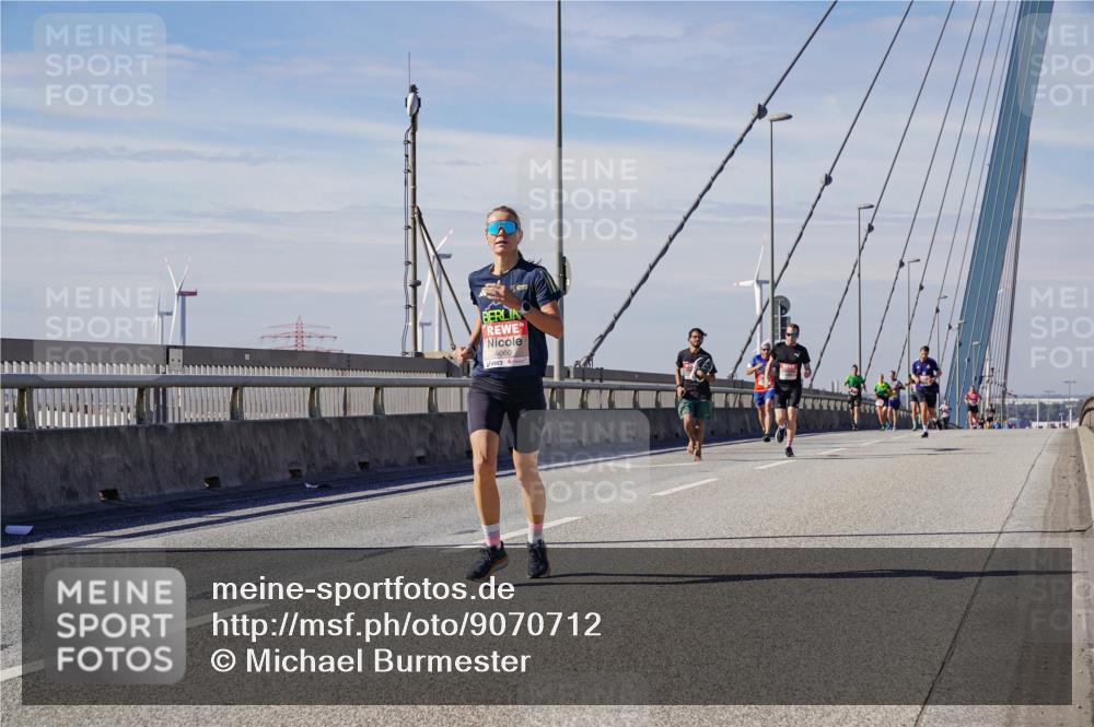 03.10.2025 - Köhlbrandbrückenlauf Michael Burmester http://msf.ph/oto/9070712 03.10.2025 12:35:07 Position 2 4060 meine-sportfotos.de