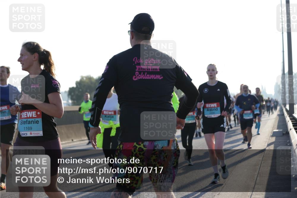 03.10.2025 - Köhlbrandbrückenlauf Jannik Wohlers http://msf.ph/oto/9070717 03.10.2025 09:17:39 Position 3 1169, 2698 meine-sportfotos.de