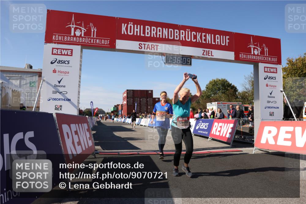 03.10.2025 - Köhlbrandbrückenlauf Lena Gebhardt http://msf.ph/oto/9070721 03.10.2025 13:36:10 Ziel 5045, 5158, 6670 meine-sportfotos.de
