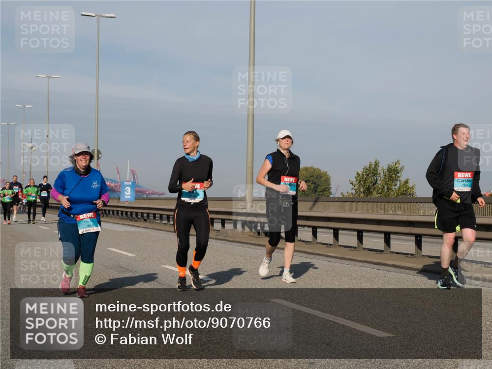 03.10.2025 - Köhlbrandbrückenlauf Fabian Wolf http://msf.ph/oto/9070766 03.10.2025 10:12:41 Position 3 3814, 2348 meine-sportfotos.de