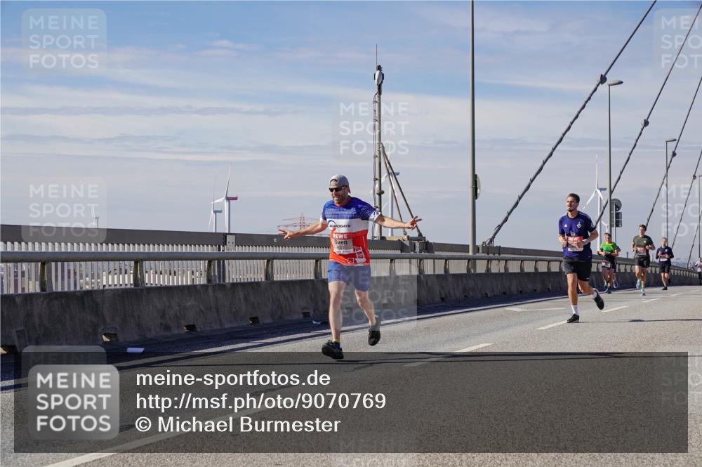 03.10.2025 - Köhlbrandbrückenlauf Michael Burmester http://msf.ph/oto/9070769 03.10.2025 12:35:14 Position 2  meine-sportfotos.de