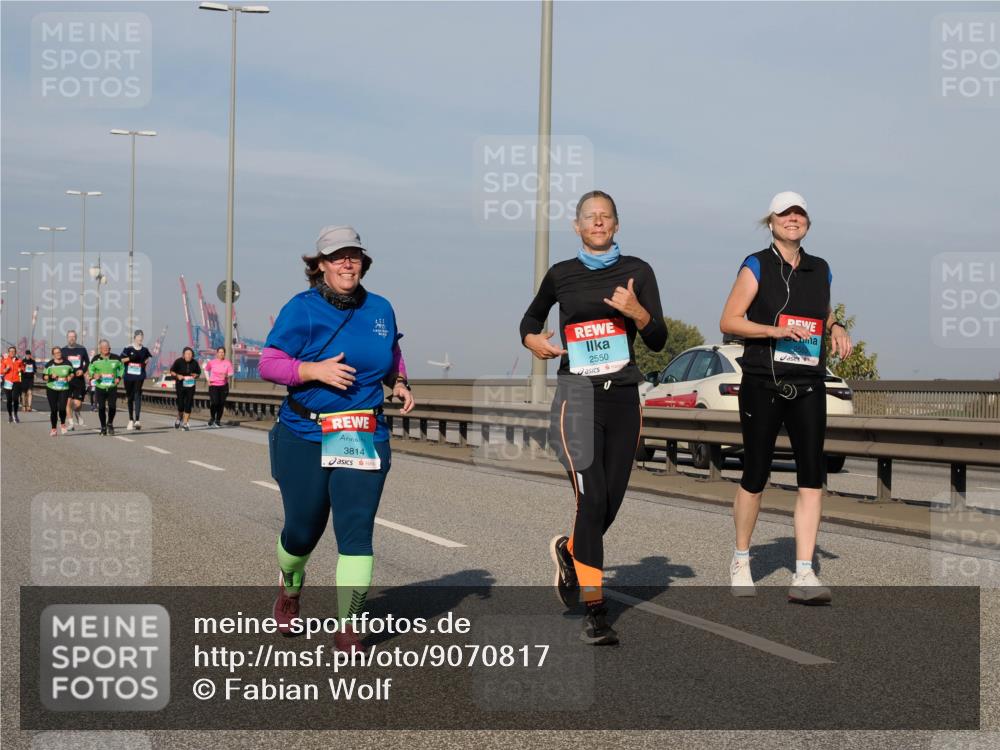 03.10.2025 - Köhlbrandbrückenlauf Fabian Wolf http://msf.ph/oto/9070817 03.10.2025 10:12:42 Position 3 3814, 2550 meine-sportfotos.de