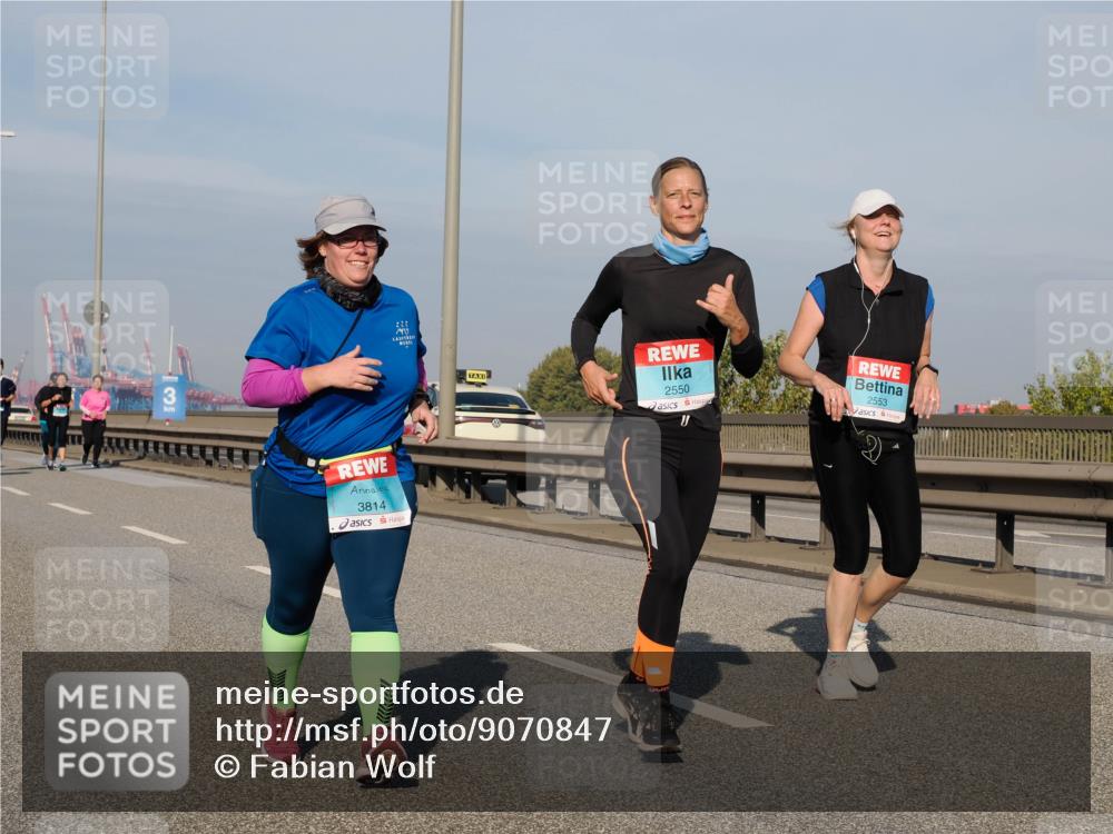 03.10.2025 - Köhlbrandbrückenlauf Fabian Wolf http://msf.ph/oto/9070847 03.10.2025 10:12:43 Position 3 3, 223, 29, 3814, 2550, 2553 meine-sportfotos.de