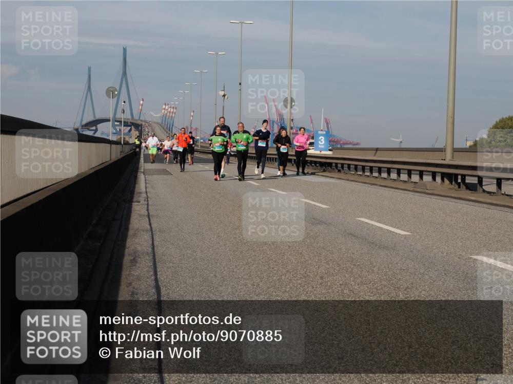 03.10.2025 - Köhlbrandbrückenlauf Fabian Wolf http://msf.ph/oto/9070885 03.10.2025 10:12:45 Position 3  meine-sportfotos.de